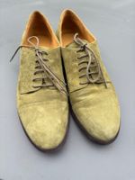 Chaussures basses cuir suédé vert olive « VIA DELLA PAGLIA »